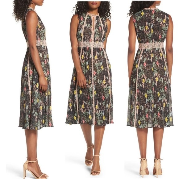 Anthropologie Dresses & Skirts - Anthropologie Kinsey Gauze Accordion Pleated Lace Trim Dress by Foxiedox Size XS